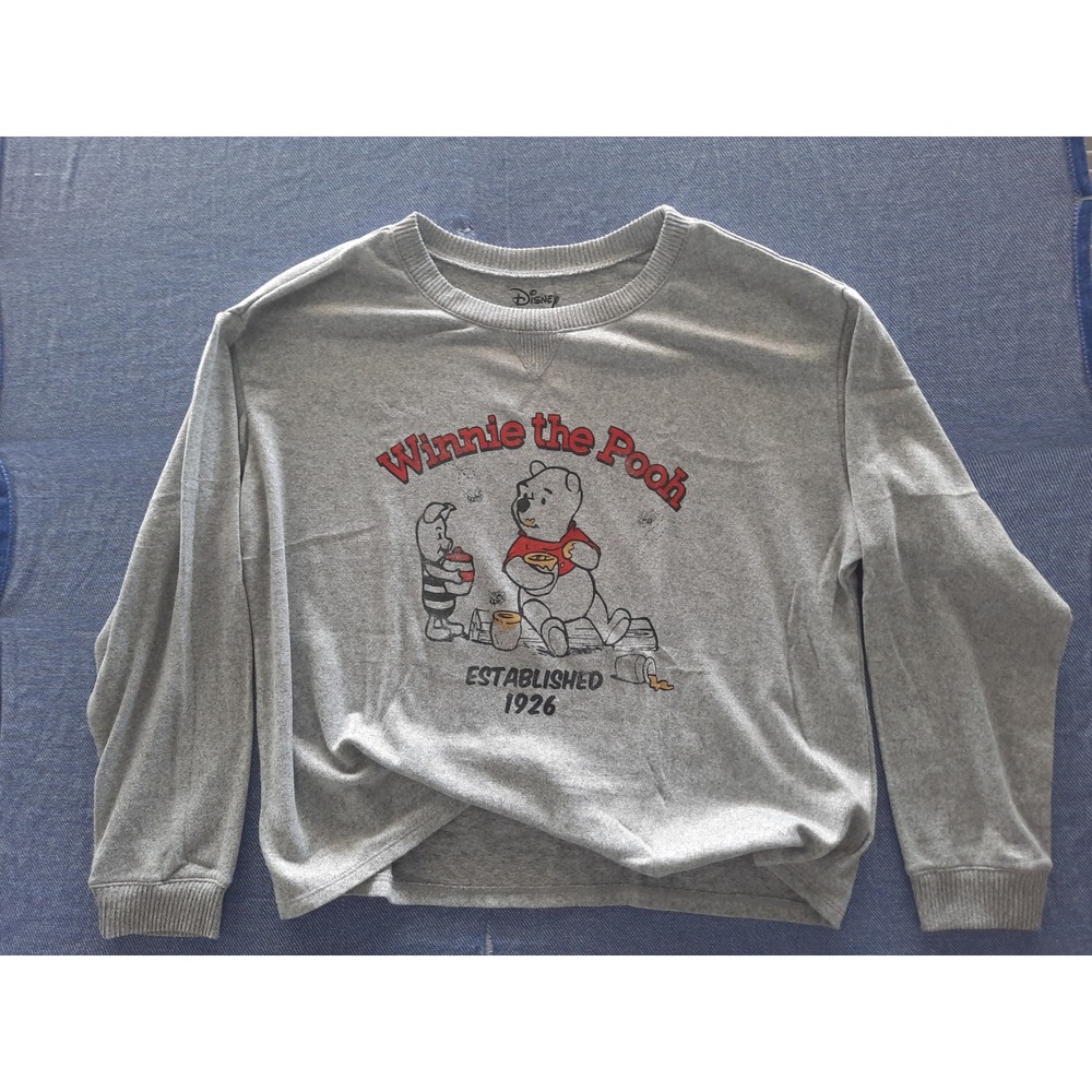 Disney Winnie the Pooh Gray Graphic Sleepwear Top Large Established 1926 Pajama